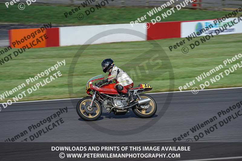 donington no limits trackday;donington park photographs;donington trackday photographs;no limits trackdays;peter wileman photography;trackday digital images;trackday photos